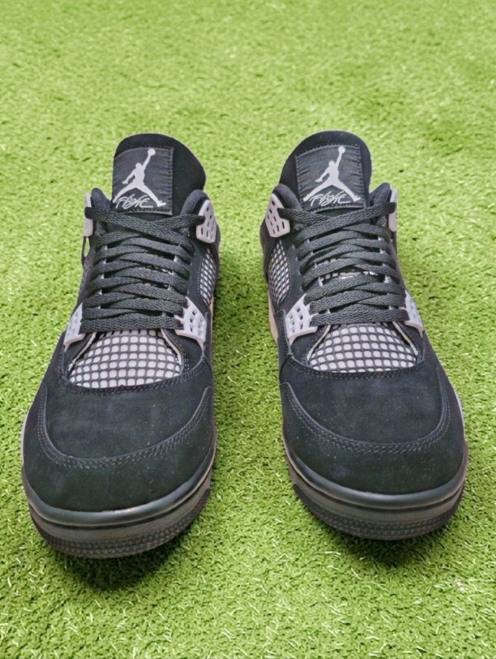 Air Jordan 4 Retro White Thunder Size 11 - Picture 3 of 7